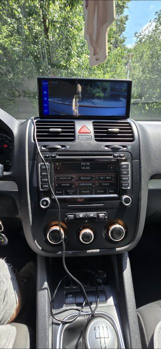 VW Golf 5 UNITED  Roșu 2009 1.9 TDI ,105 CP  3900 E