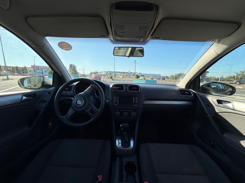 VOLKSWAGEN Golf 2010 — imagine 4
