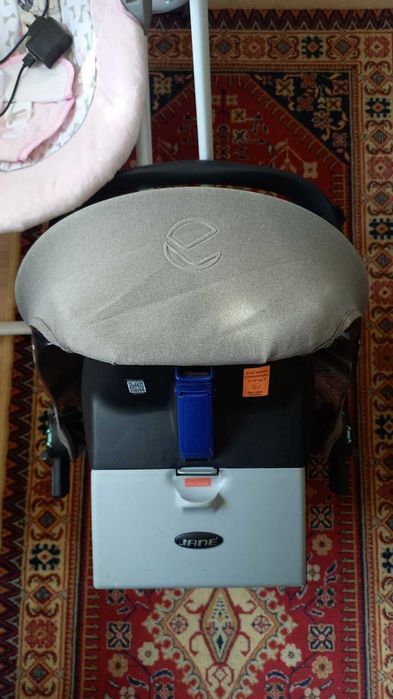 Бебешка седалка за кола / столче Jane Koos iSize