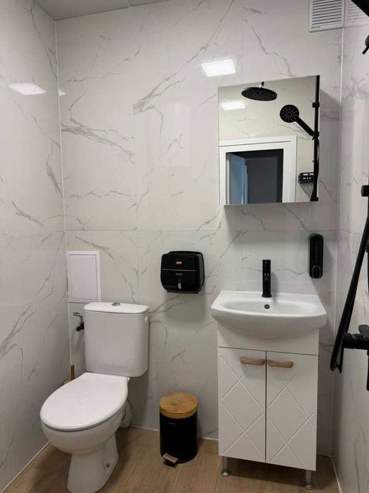 Дава се под наем Двустаен апартамент в Перник, Изток - 43 кв.м за 428.91 € - Снимка #2