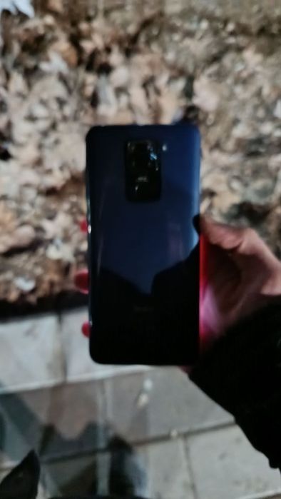Продам редми нот 9  6/128 срочно