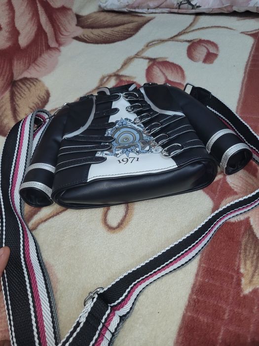 Poșetă tip jachetă