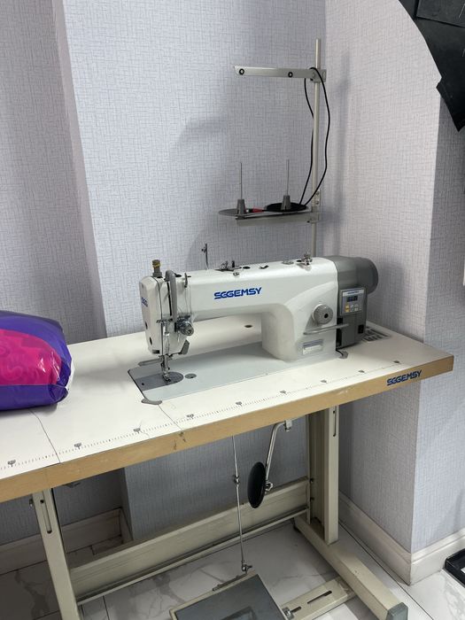 Промышленная швейная машина