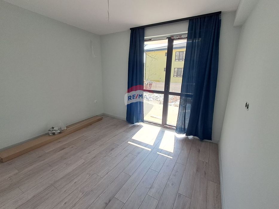 Продава се Двустаен апартамент в Варна, Възраждане 3 - 64 кв.м за 1036 €/кв.м - Снимка #6