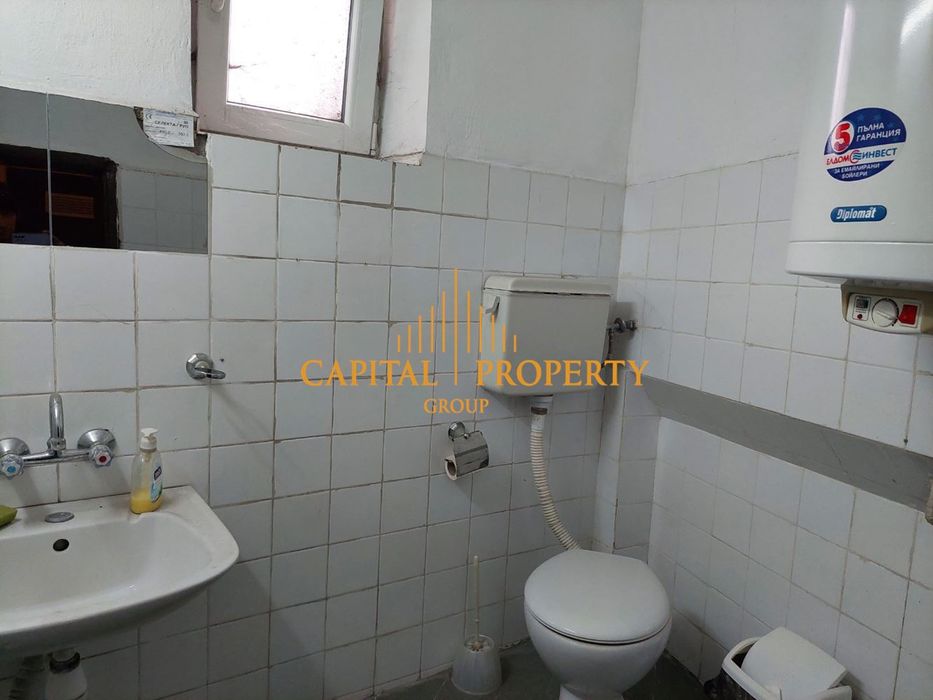 Дава се под наем Офис в Варна, Център - 75 кв.м за 850 € - Снимка #6