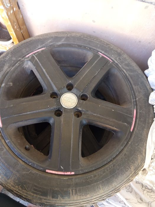 Джанти за volkswagen touareg с перфектни зимни гуми паста ти за audi