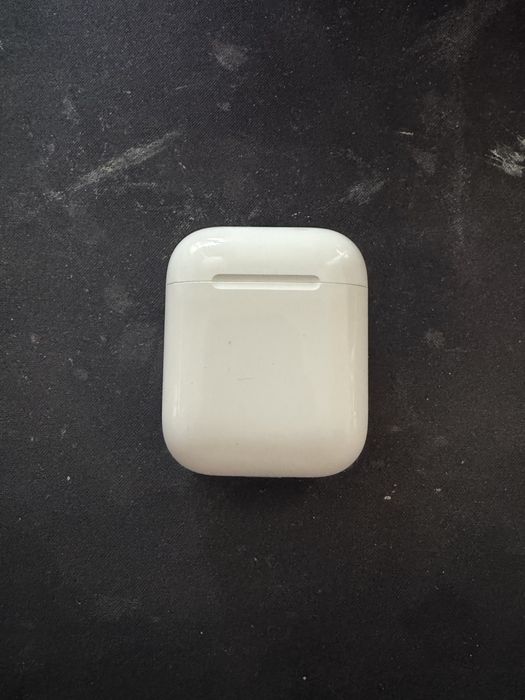 Кейс от AirPods 1-поколения