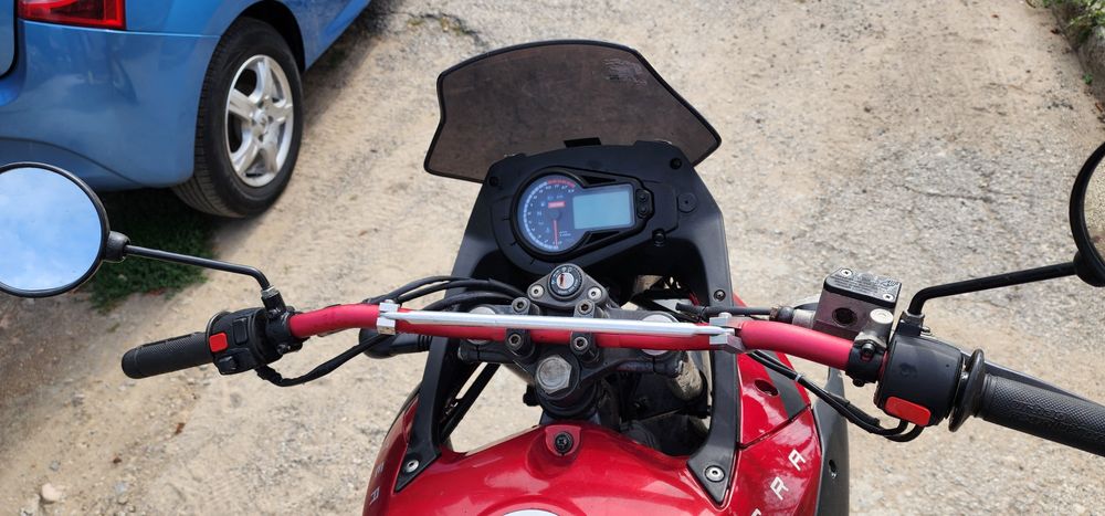 Продавам Derbi Terra 125 2008