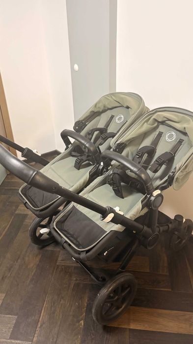 Bugaboo donkey 5 twin + аксесоари