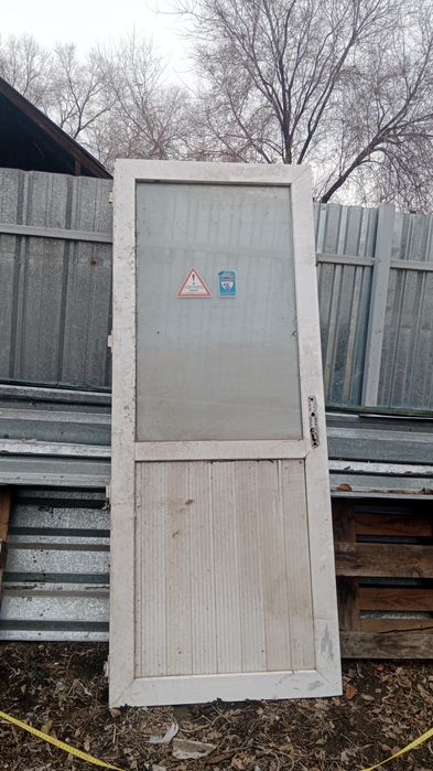 Продам окны двери