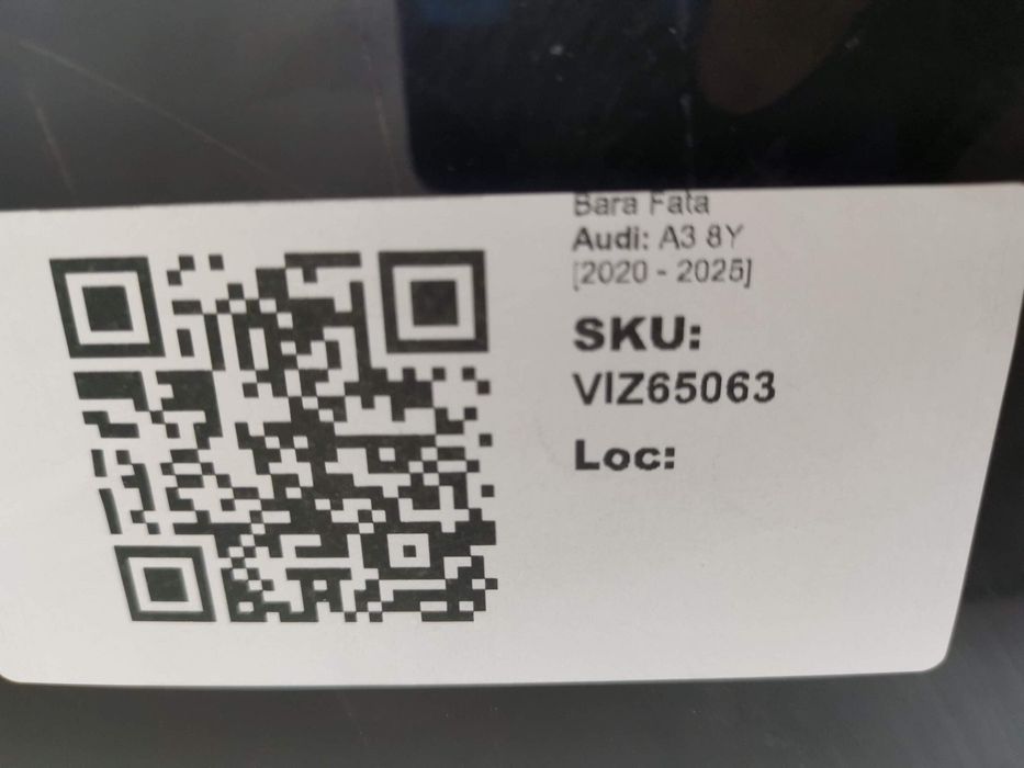 Предна броня Ауди А3 / Audi A3 8Y Оригинална, в добро състояние