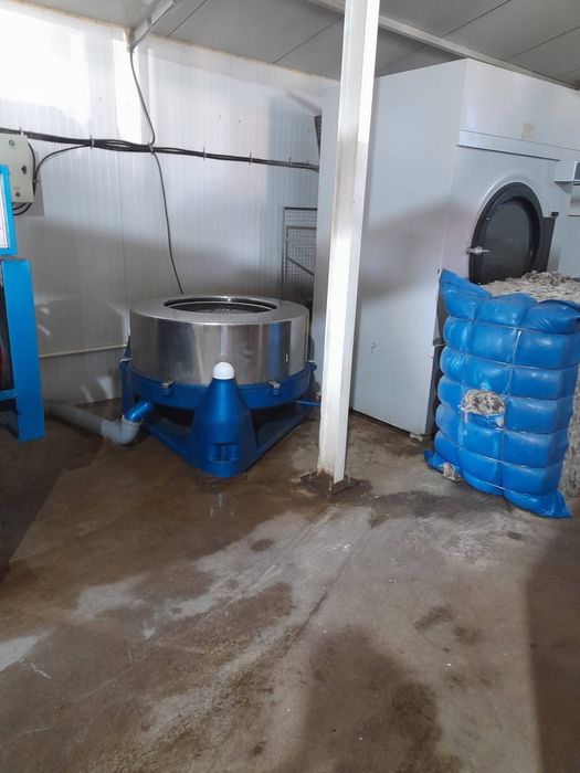 Afacere la cheie, utilaje de producție Izolație de lână  cardată