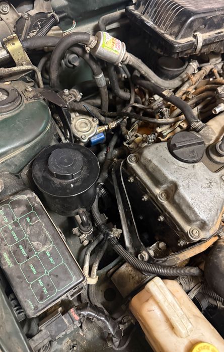 Nissan almera 1.4i