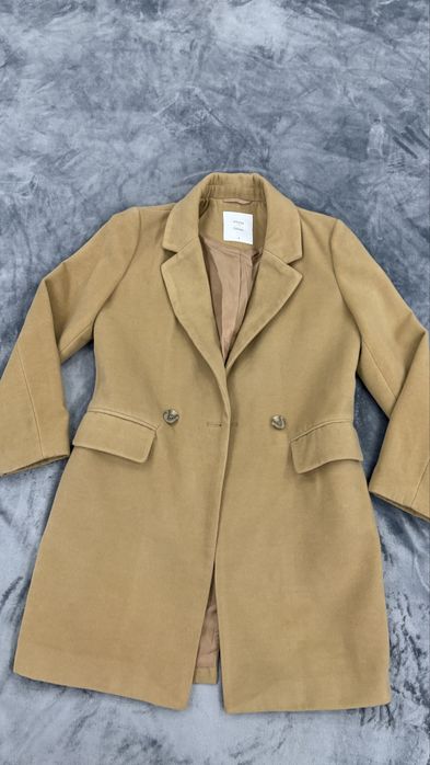 Стилно дамско палто в карамелено кафяво