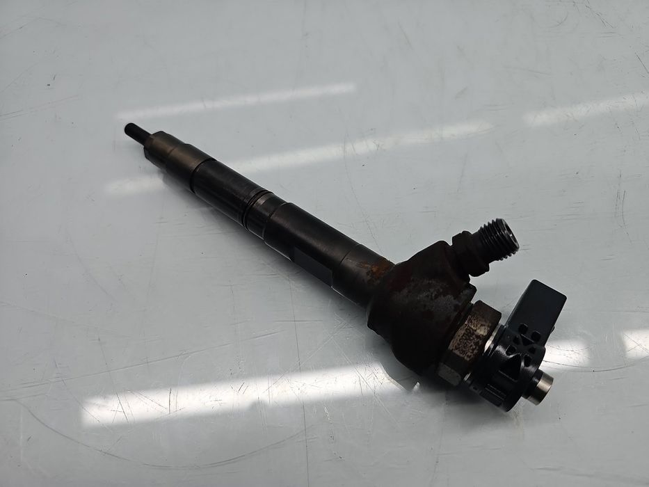Injector Volkswagen Passat B7 (362) [Fabr 2010-2014] 03L130277J 2.0 TD