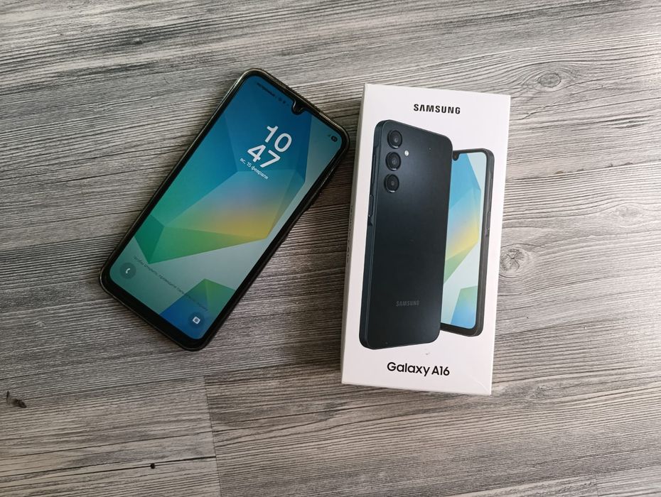 Samsung A 16. В идеале.