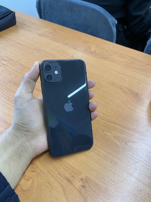 Iphone 11 black idela holata
