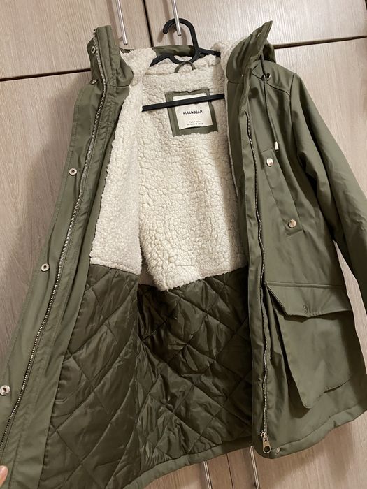 LIvrare gratuita - geaca imblanita imperm Pull&Bear marime 36 S