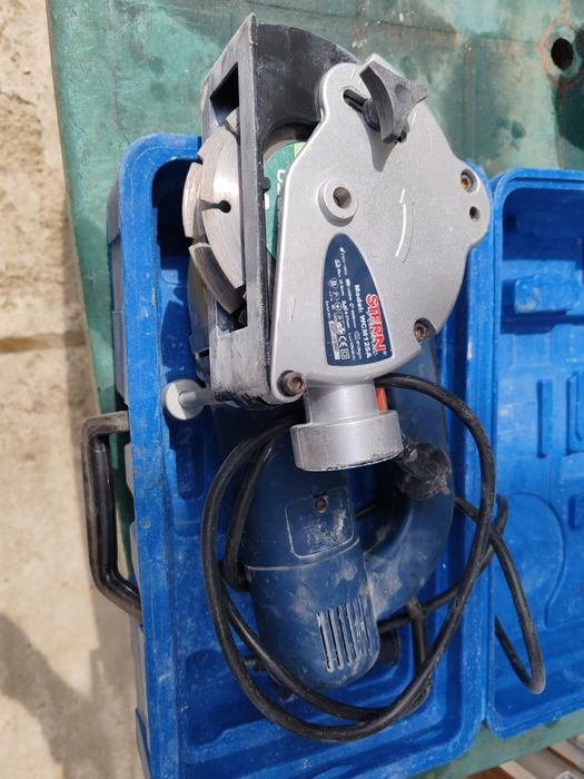 Mașină de tăiat canale Stern