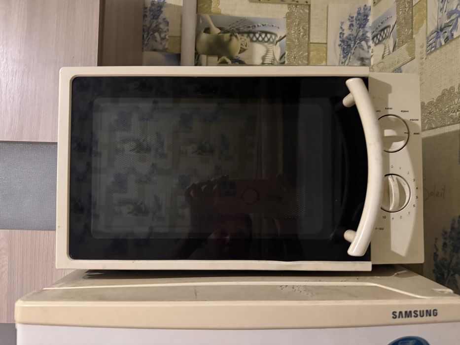 Микроволновая печь б/у
