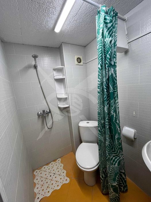 Дава се под наем Двустаен апартамент в Варна, Център - 50 кв.м за 400 € - Снимка #4