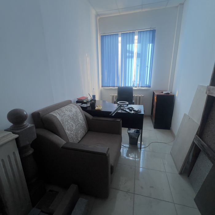 Продам офисный мебель