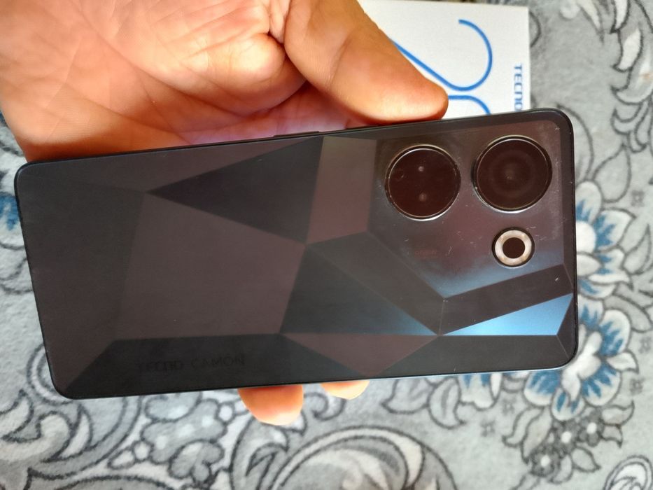 Techno Cammon 20 Pro