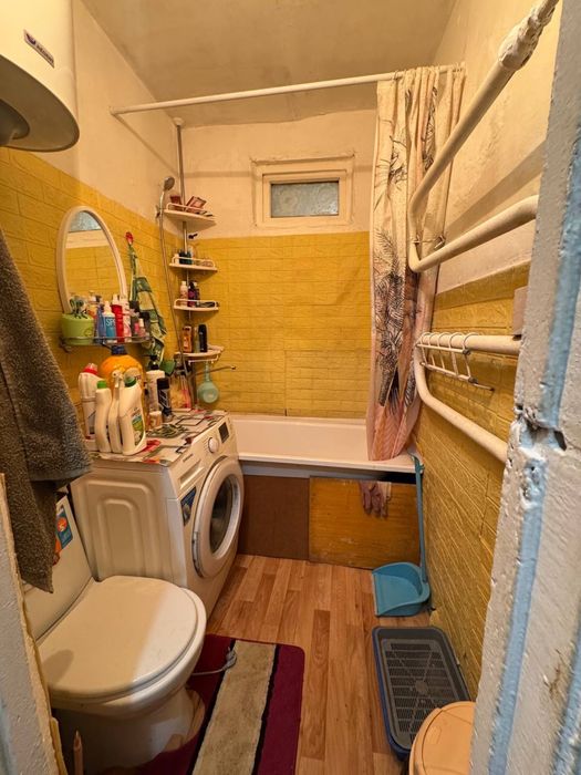 Продам 2 комнатную квартиру