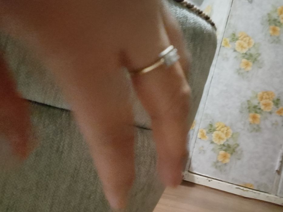 Продам.  Золотой калцо