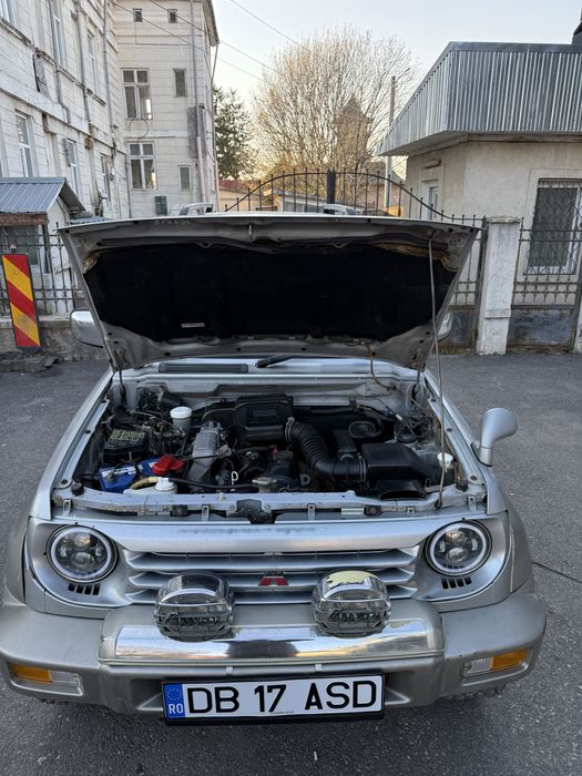 Mitsubishi Pajero Junior 1.1 4x4 AUTOMAT