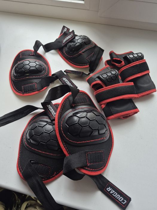 Продам роликовые коньки детские