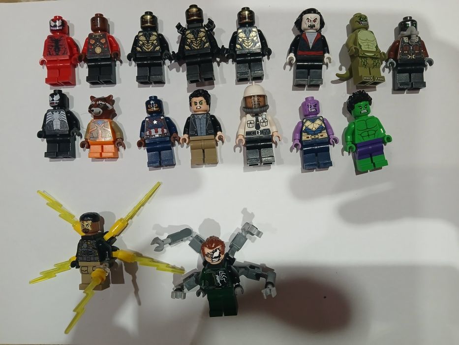 Много лего фигурки