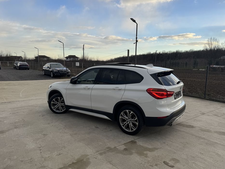 Bmw X1 Panorama/xenon/piele/head up/navi mare/rate/garantie