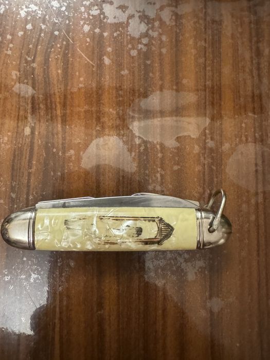 Ножик мультитул.