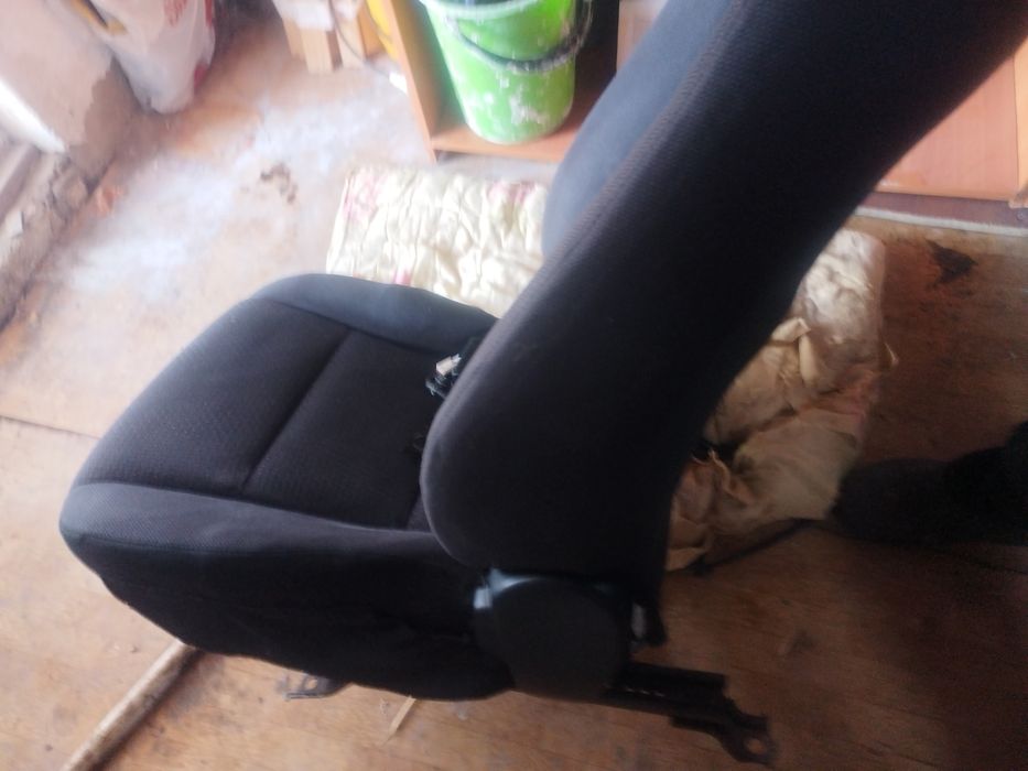 Сиденья от Camry 50