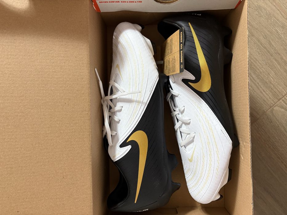 Бутонки Nike Phantom GX II Academy