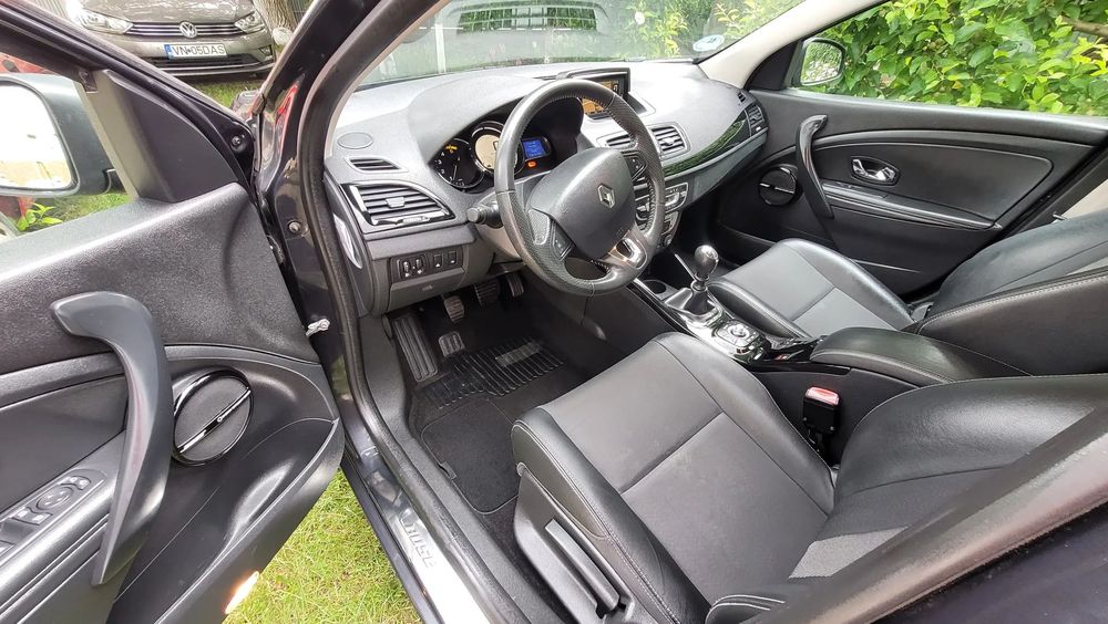Renault Megane 2013 diesel, 4.309 € — imagine 3