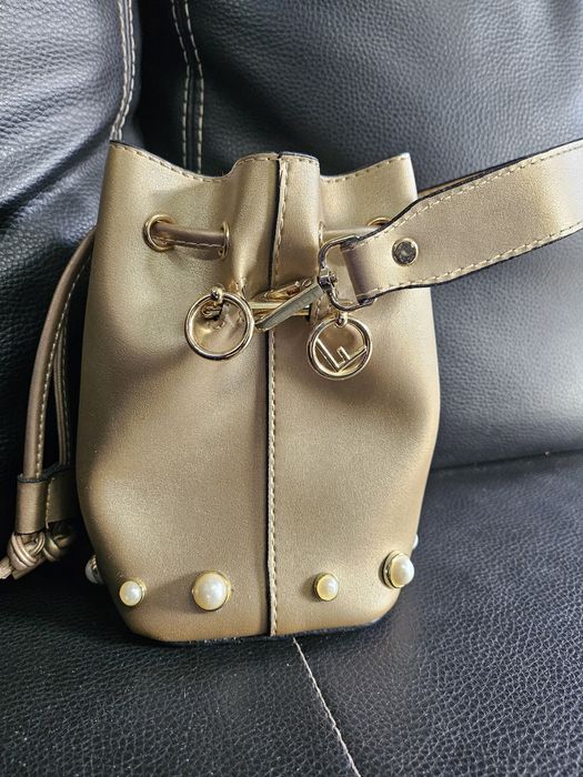 Дамска чанта Fendi