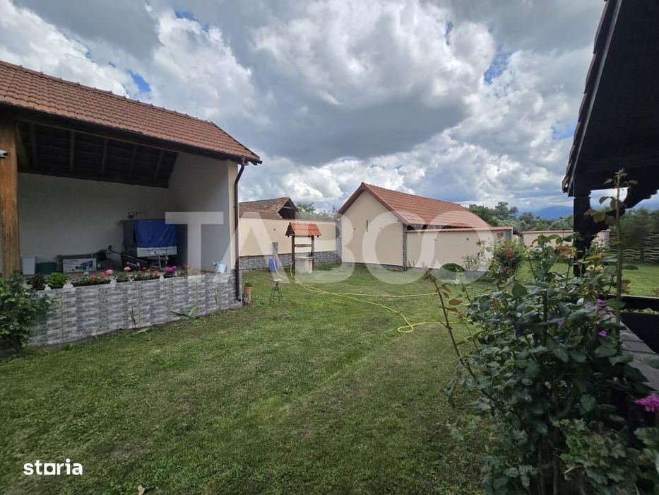 Casa individuala de vanzare cu 1255m de teren in Colun Sibiu