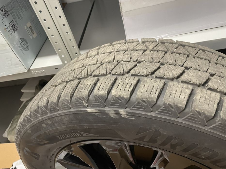 Шины с дисками 275/60R20