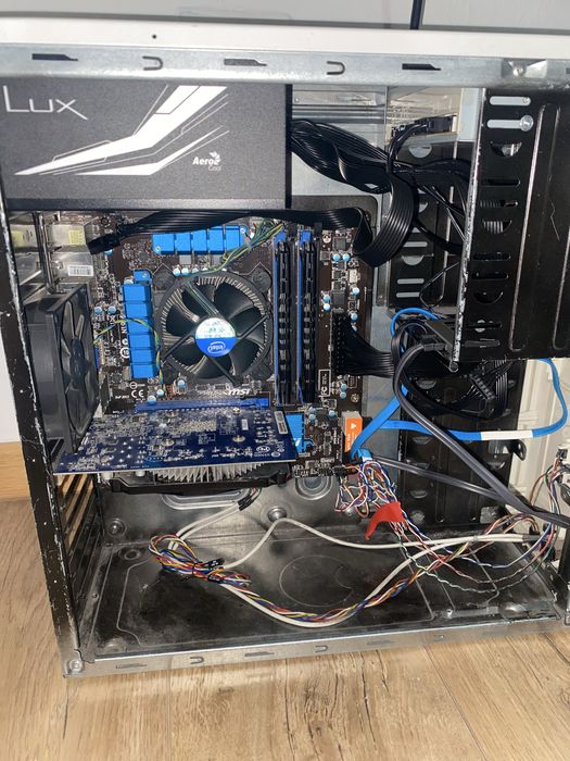 PC Desktop Funcțional | Ideal Office & Gaming Light | Posibil Upgrade