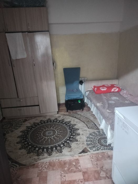 Продам в приватизированом общежитие