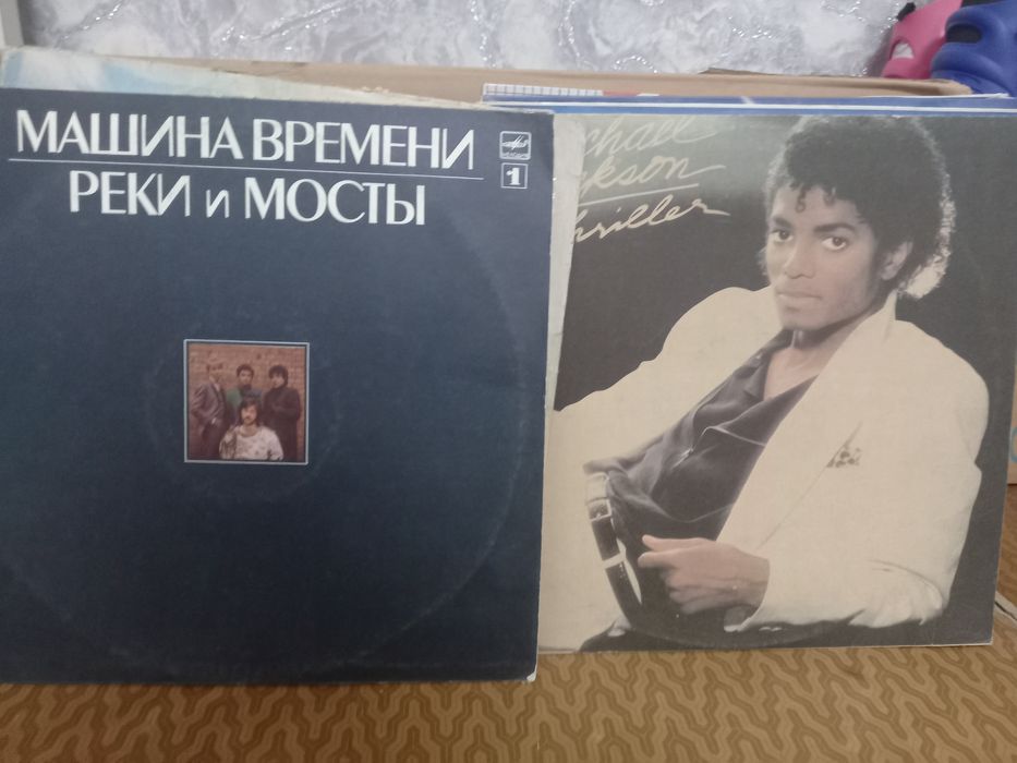 Пластинки российских  и зарубежных исполнителей