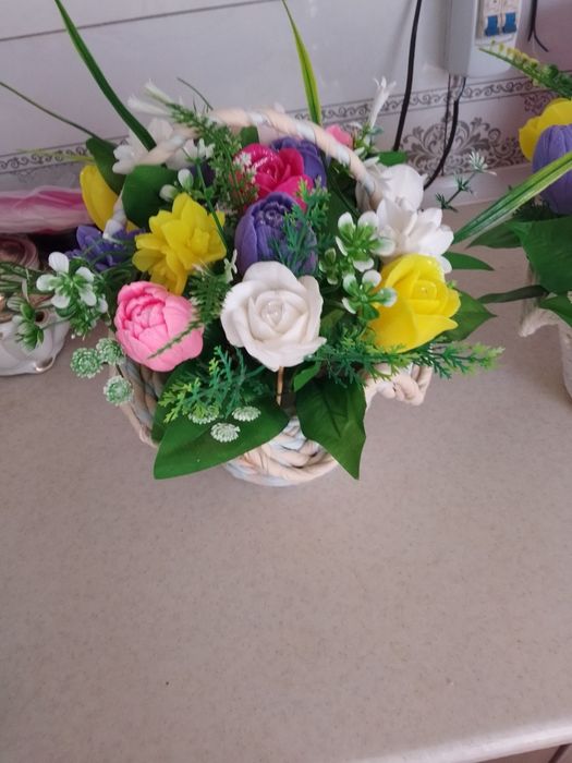 Цветы из мыльных роз