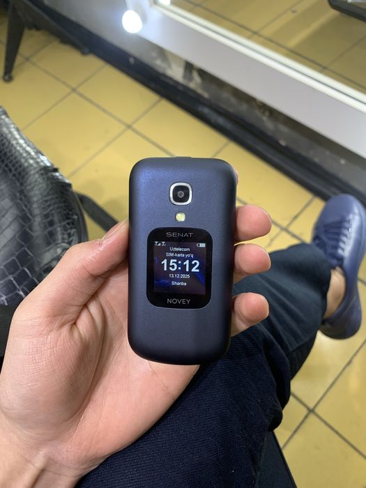 Novey senat gsm telefon