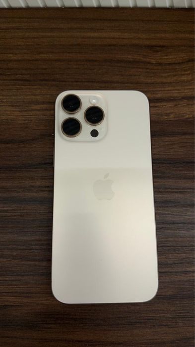 Продам IPhone 16 Pro Max, 256 GB