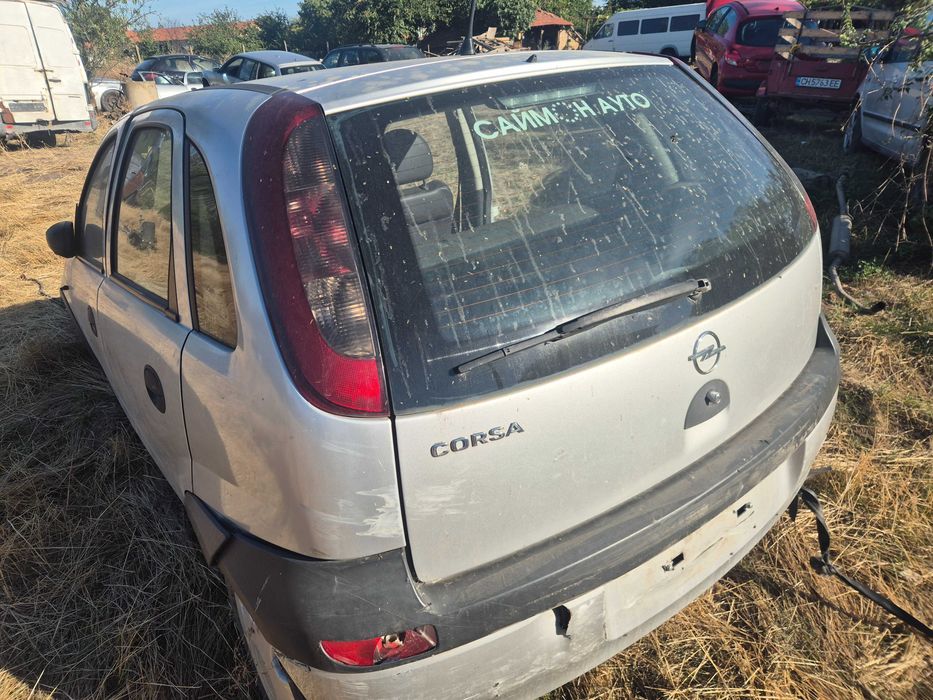 Opel corsa На части