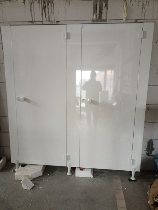 Vand pereti despartitori tip,, Mall",