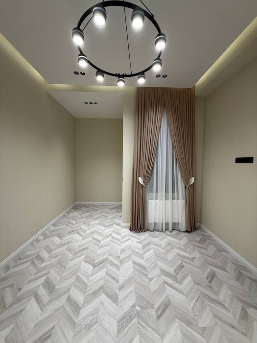 Таунхаус котедж 1 сотка 3 кровня 5 комнат 240 м2