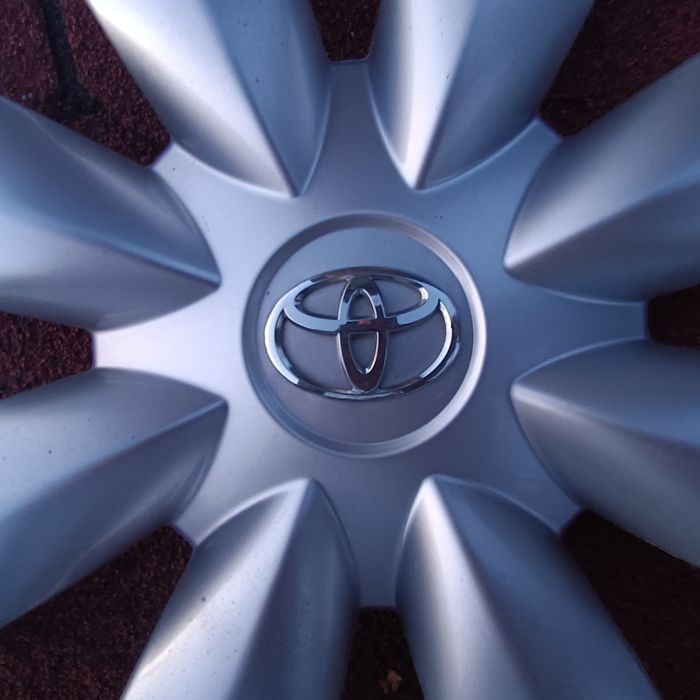 Тойота 16 цола тасове